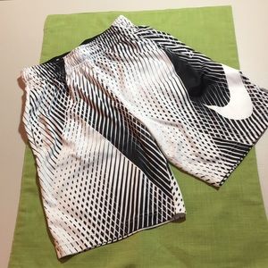 Nike Youth Boys Dri-Fit Training Shorts